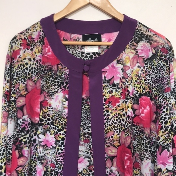 NWT Marallis Floral Lightweight Semi Sheer Half Sleeve Long Cardigan Size XXL - Picture 2 of 12